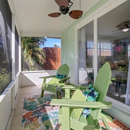 Little Beach House W/ Pool&Spa - 5 Minutes To Vanderbilt Beach North North Naples المظهر الخارجي الصورة